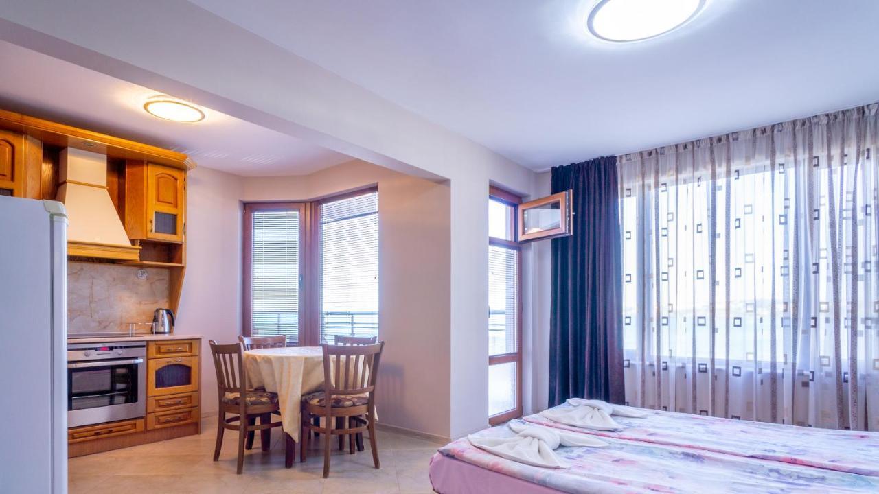 Guest House Karamihalevi Sozopol Exteriör bild